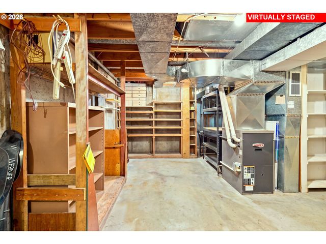 12950 Sw 135TH Ave, Tigard, OR 97223