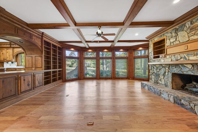 913 Holley Lake Road, Aiken, SC 29803