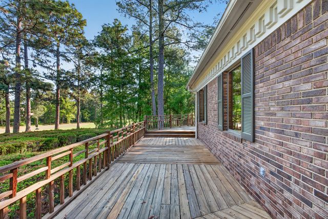 913 Holley Lake Road, Aiken, SC 29803