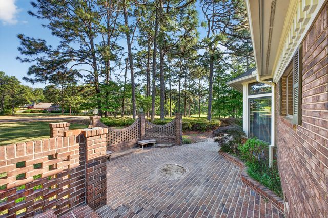 913 Holley Lake Road, Aiken, SC 29803