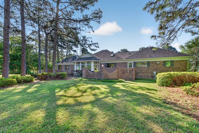 913 Holley Lake Road, Aiken, SC 29803