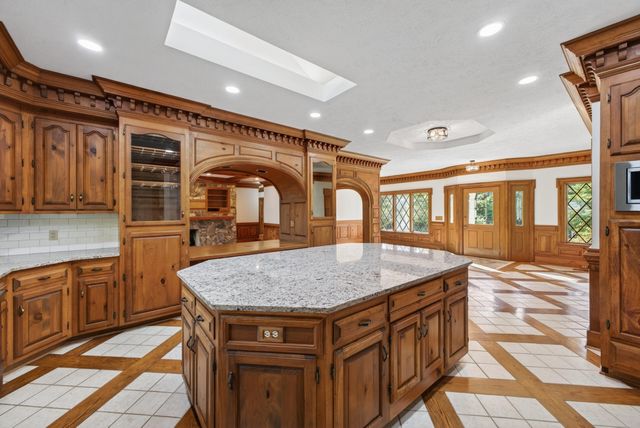 913 Holley Lake Road, Aiken, SC 29803