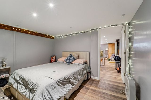 470 Capitol Rd, New Milford Boro, NJ 07646