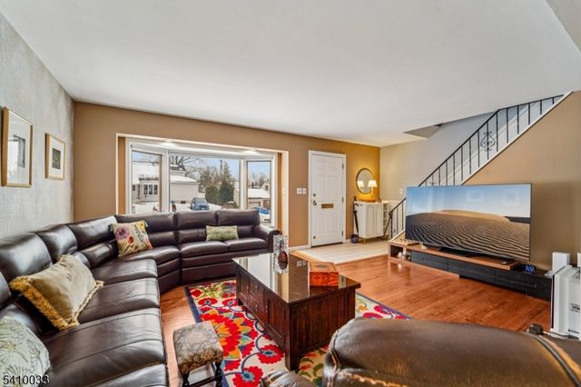 470 Capitol Rd, New Milford Boro, NJ 07646