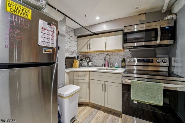 470 Capitol Rd, New Milford Boro, NJ 07646