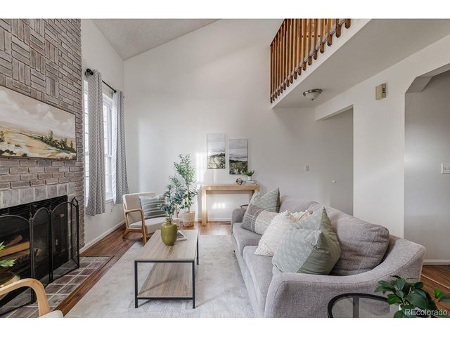 6877 S Dover Way, Littleton, CO 80128