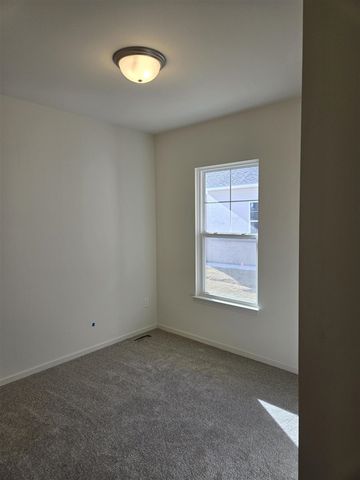 4264 Plum Village Circle 40, Monroe, MI 48161