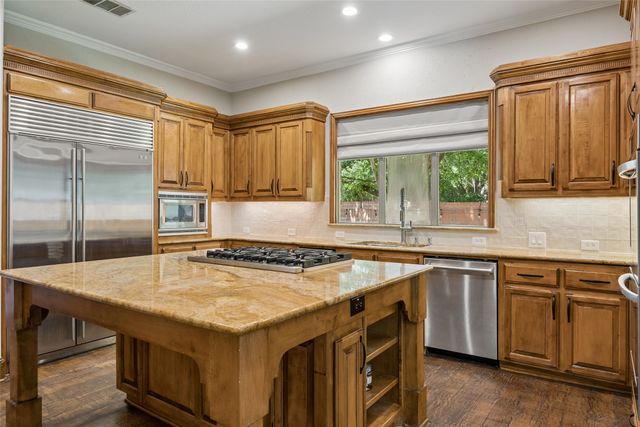 5020 Rangewood Drive, Flower Mound, TX 75028