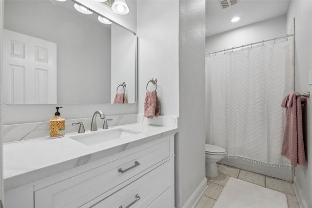 5020 Rangewood Drive, Flower Mound, TX 75028