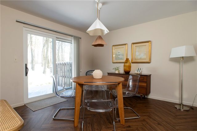 503 Kingsberry Ct, Ross Twp, PA 15237