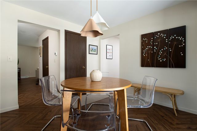 503 Kingsberry Ct, Ross Twp, PA 15237