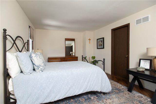 503 Kingsberry Ct, Ross Twp, PA 15237