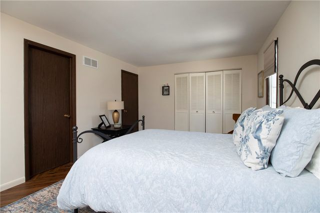 503 Kingsberry Ct, Ross Twp, PA 15237