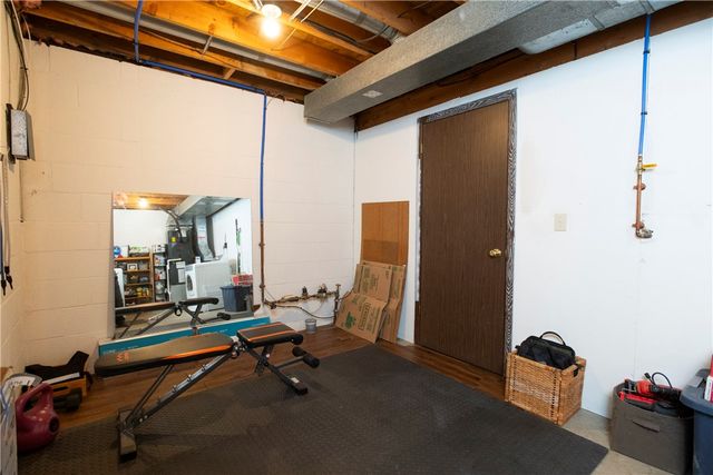 503 Kingsberry Ct, Ross Twp, PA 15237