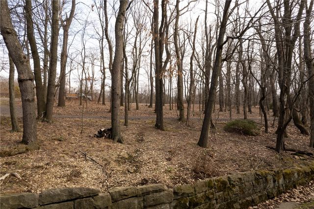 503 Kingsberry Ct, Ross Twp, PA 15237