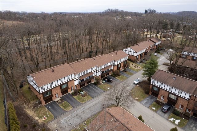 503 Kingsberry Ct, Ross Twp, PA 15237