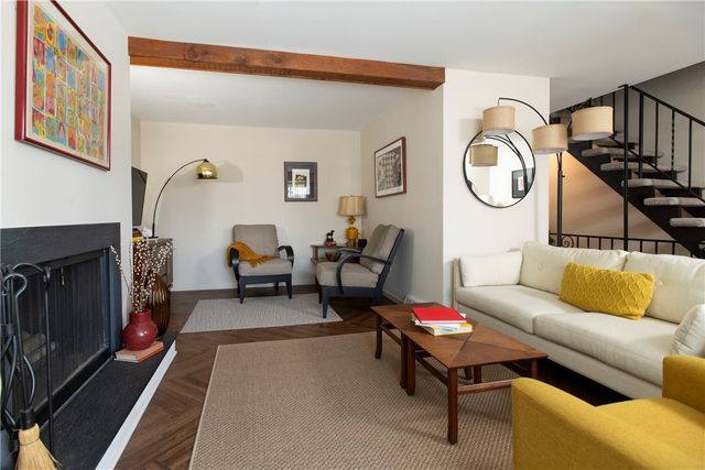 503 Kingsberry Ct, Ross Twp, PA 15237