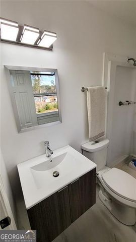 1590 FLICKER Road, Jonesboro, GA 30238