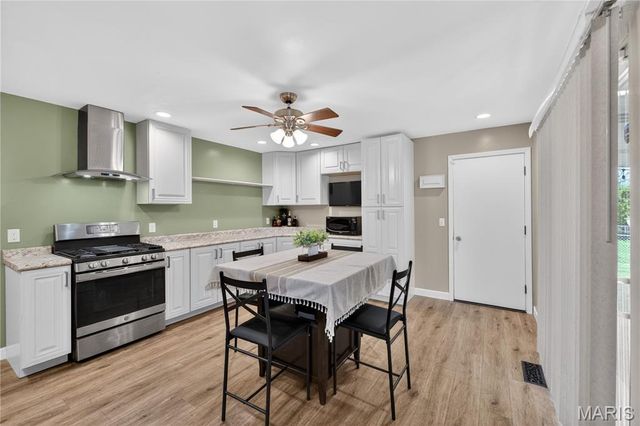 2662 Lido Lane, Unincorporated, MO 63129