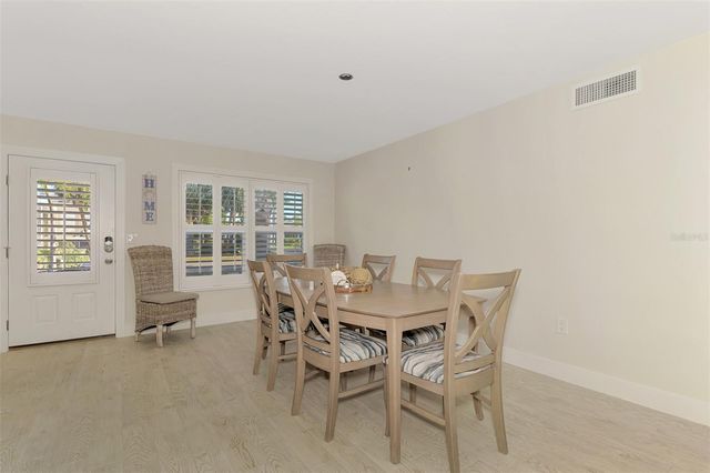 5628 CAPE LEYTE DRIVE, Sarasota, FL 34242