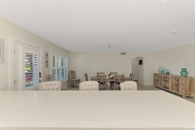 5628 CAPE LEYTE DRIVE, Sarasota, FL 34242