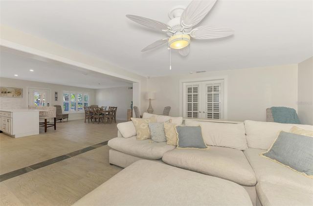 5628 CAPE LEYTE DRIVE, Sarasota, FL 34242