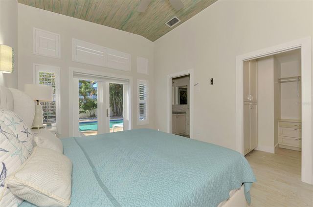 5628 CAPE LEYTE DRIVE, Sarasota, FL 34242