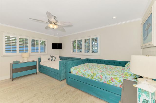 5628 CAPE LEYTE DRIVE, Sarasota, FL 34242
