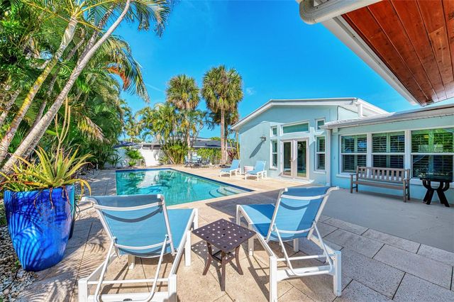 5628 CAPE LEYTE DRIVE, Sarasota, FL 34242