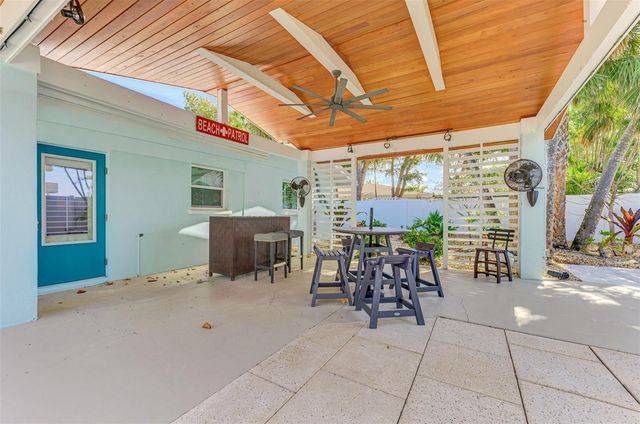 5628 CAPE LEYTE DRIVE, Sarasota, FL 34242