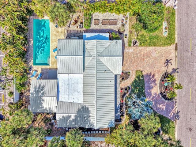 5628 CAPE LEYTE DRIVE, Sarasota, FL 34242