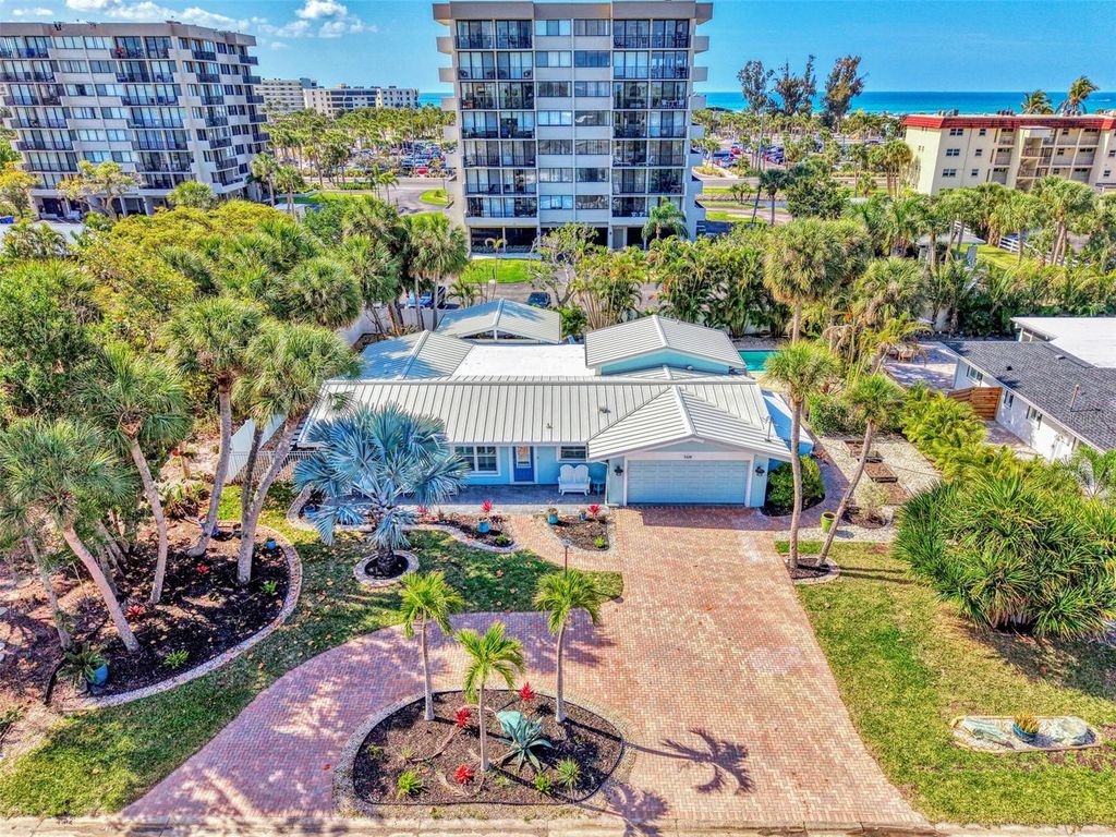 5628 CAPE LEYTE DRIVE, Sarasota, FL 34242