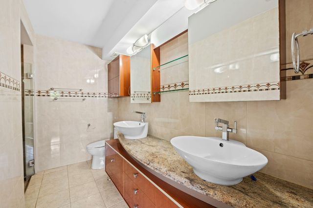 2712 Cayenne Avenue, Cooper City, FL 33026