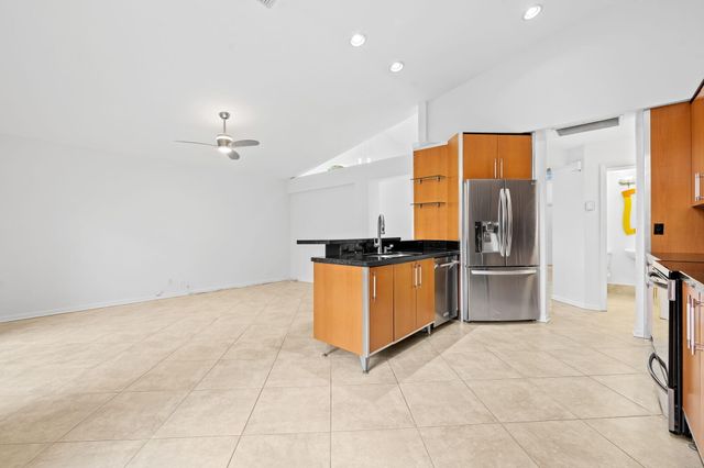 2712 Cayenne Avenue, Cooper City, FL 33026