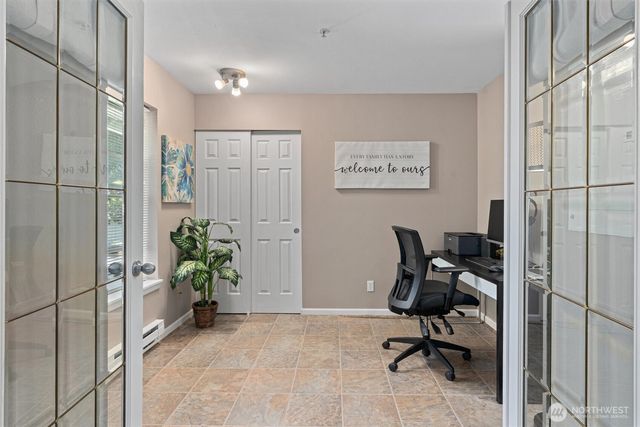 33020 10th Avenue SW #M302, Federal Way, WA 98023