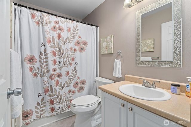 33020 10th Avenue SW #M302, Federal Way, WA 98023