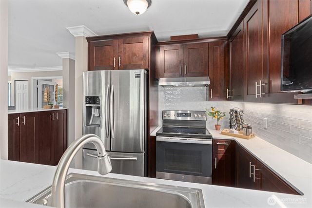 33020 10th Avenue SW #M302, Federal Way, WA 98023