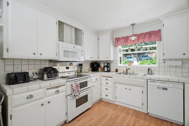 160 Nellie Lane, Boulder Creek, CA 95006