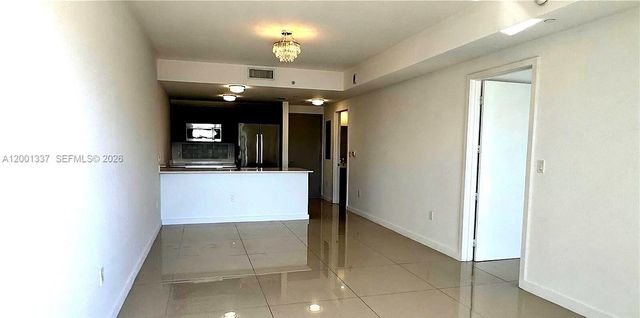 488 NE 18th St 204, Miami, FL 33132