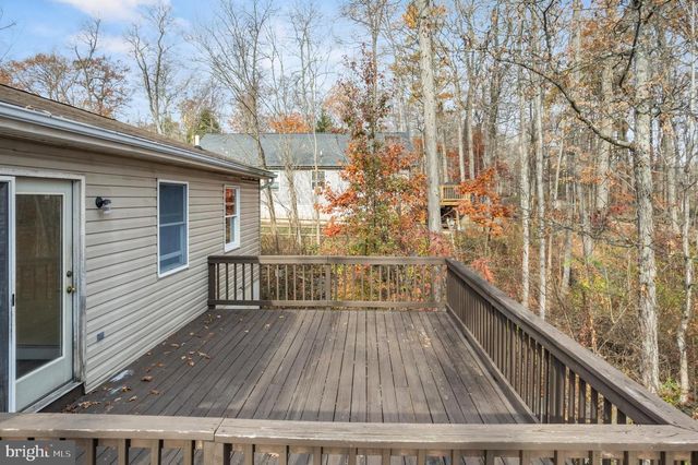 1545 OAK LN, Upper Black Eddy, PA 18972