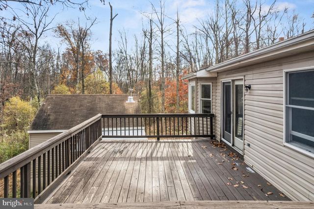 1545 OAK LN, Upper Black Eddy, PA 18972