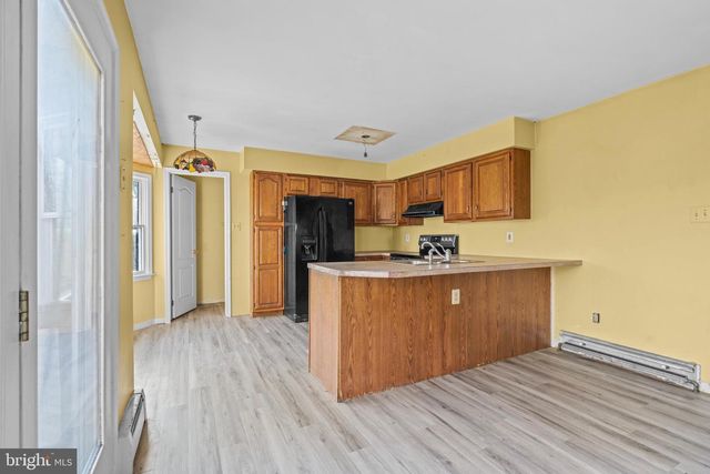 1545 OAK LN, Upper Black Eddy, PA 18972