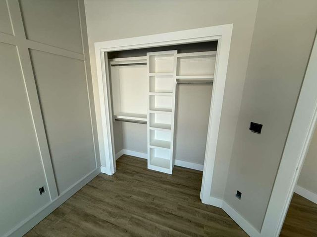 5198 N Toben Dr, Bel Aire, KS 67226