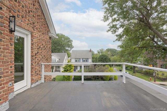 402 Westchester Avenue, Mount Vernon, NY 10552