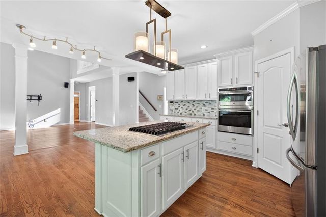 1524 Lake Heights Circle, Dacula, GA 30019