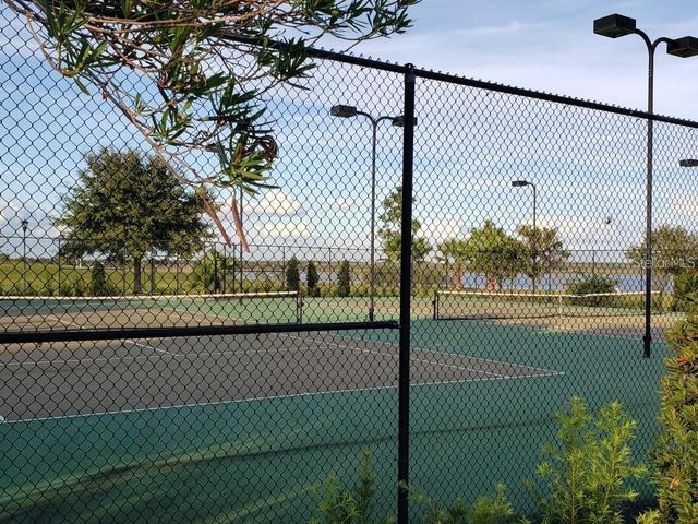 295 SPINNAKER COURT, Auburndale, FL 33823