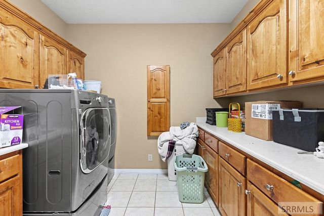 2917 Woodbridge Circle, Idaho Falls, ID 83401