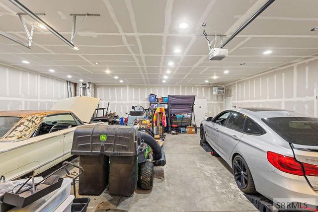 2917 Woodbridge Circle, Idaho Falls, ID 83401