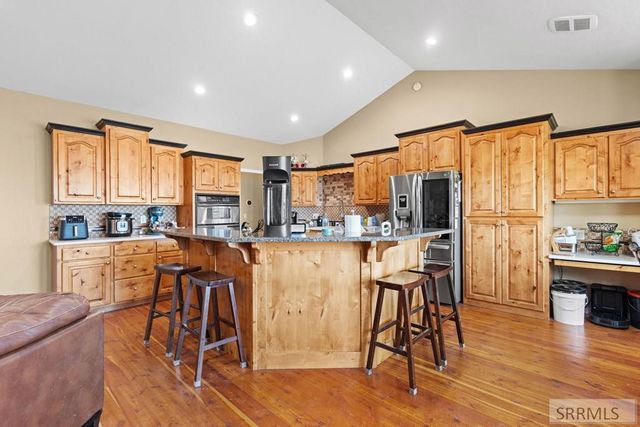 2917 Woodbridge Circle, Idaho Falls, ID 83401