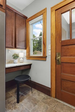 1202 Thomas Avenue, Saint Paul, MN 55104